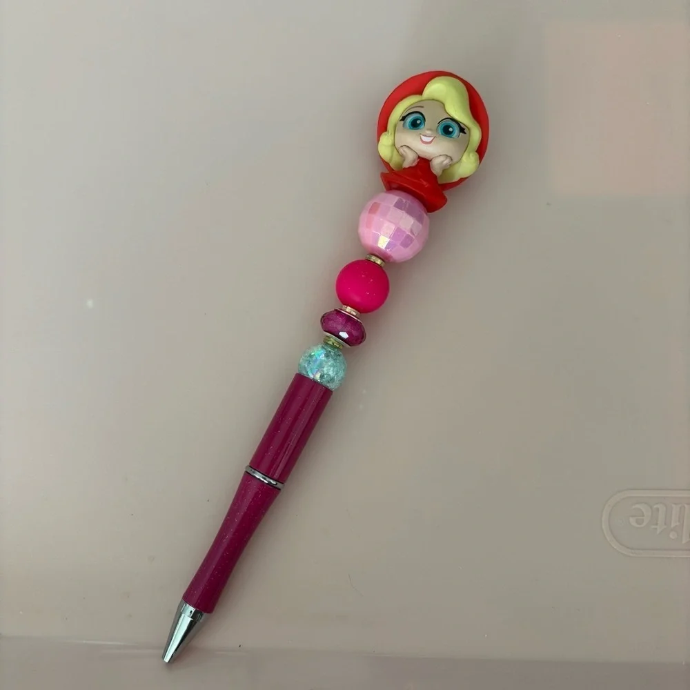 Disney Doorables: The Princess and The Frog: Charlotte red handmade beaded pen